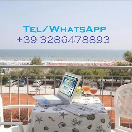 Hotel Nizza - Seaview Beachfront Park Hotel Риччоне Экстерьер фото